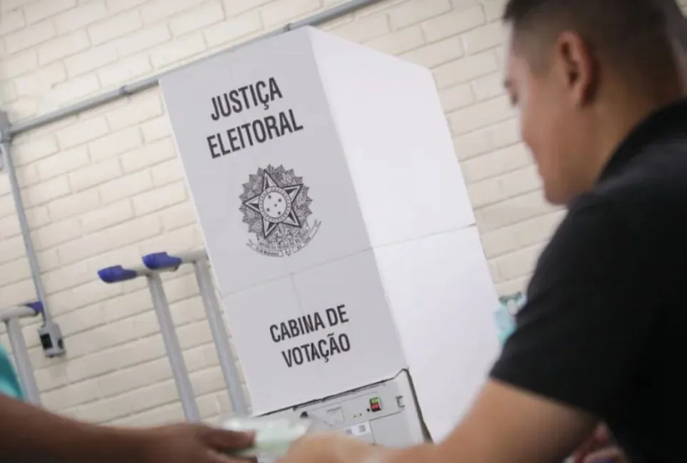 Votação em Livramento tem filas de até 1h30 e movimento maior de idosos