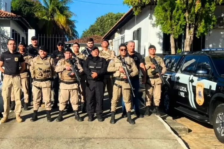 Operação Muralhas do Sertão: Ação conjunta apreende mais de R$ 6 mil, munição e materiais de tráfico em Brumado