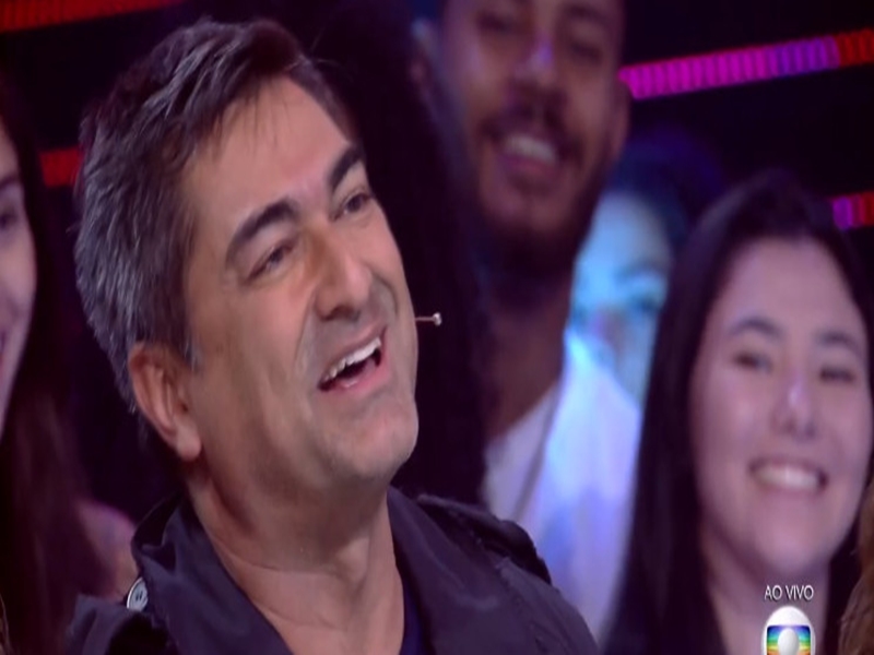 Zeca Camargo dá opinião bizarra no Popstar 
