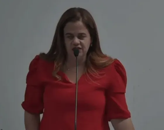 Vereadora aponta que prefeito gastou mais de R$ 500 mil em festas enquanto hospital está fechado em Sebastião Laranjeiras