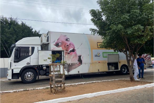 Odontomóvel chega a Livramento trazendo tratamentos odontológicos gratuitos para a comunidade escolar