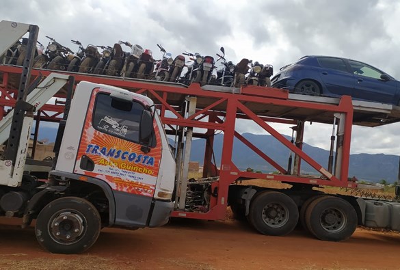 Polícia Militar de Livramento direciona ao DETRAN veículos apreendidos 