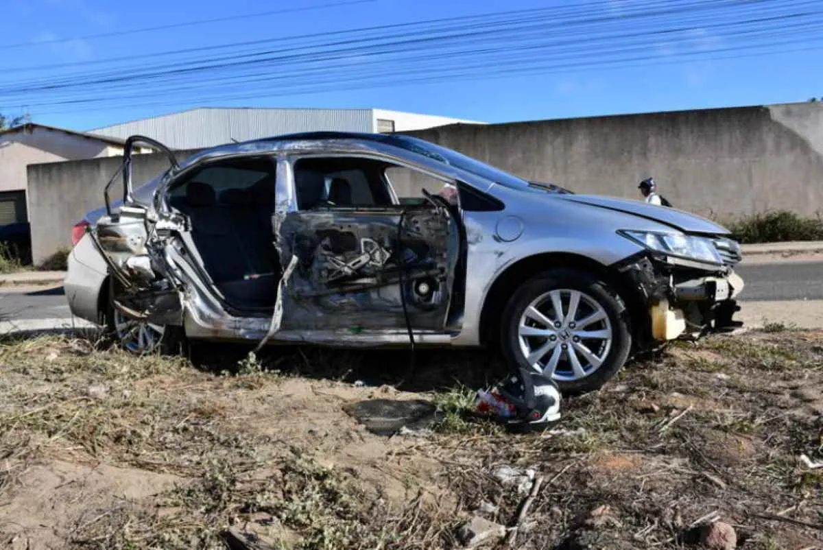Duas mulheres morrem em acidente de carro em Vitória da Conquista