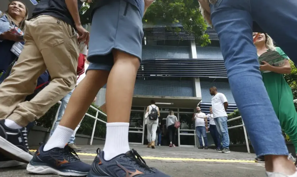 PF desarticula grupo que aplicou golpe de R$ 3 milhões em candidatos do Enem
