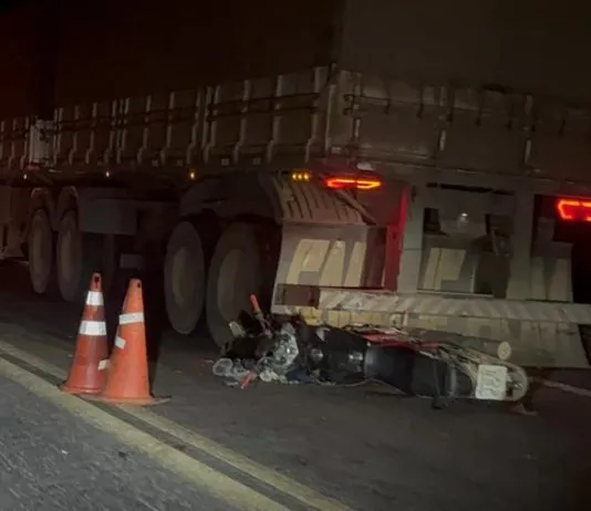 Bom Jesus da Lapa: Após acidente que resultou em vítima fatal, condutor de carreta foge 
