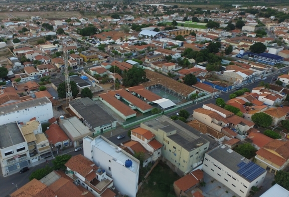 Alunos sem aulas presenciais há mais de 650 dias, tem início de ano letivo adiado em Livramento