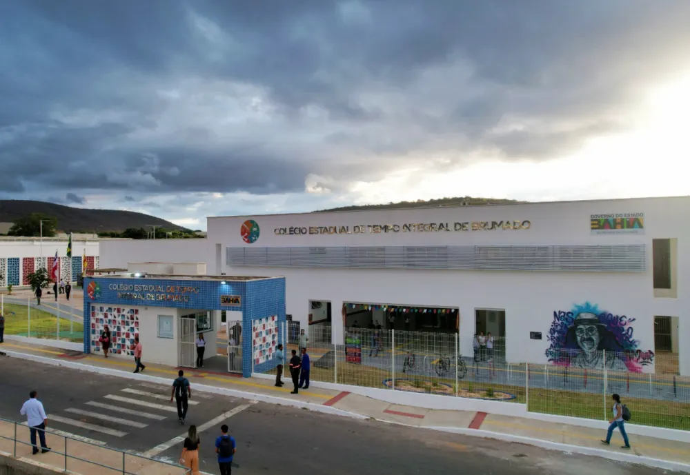 Ministério Público investiga possíveis desvios de recursos em colégio de Brumado