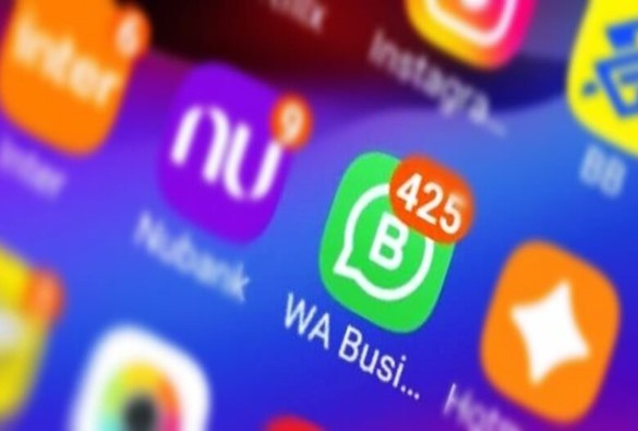 WhatsApp descarta liberar grupos com milhares de pessoas no Brasil após as eleições