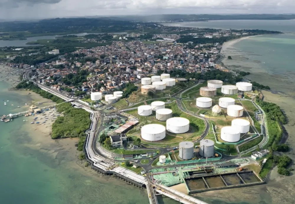 Petrobras sinaliza interesse em comprar de volta a Refinaria de Mataripe