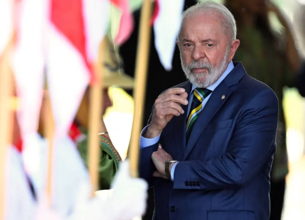 Lula reage a tarifa de Trump e promete retaliação através da Lei de Reciprocidade