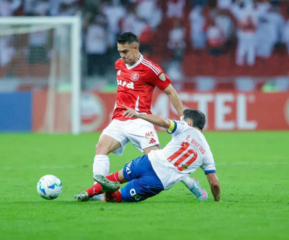 Bahia perde para o Internacional e é eliminado da Libertadores