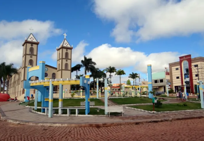 Barra da Estiva celebra 98 anos com cultura, arte e religiosidade