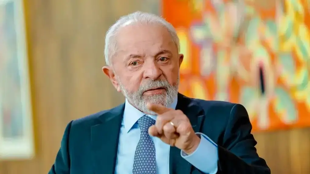 Lula anuncia fim da “taxa das blusinhas” para compras de até US$ 50