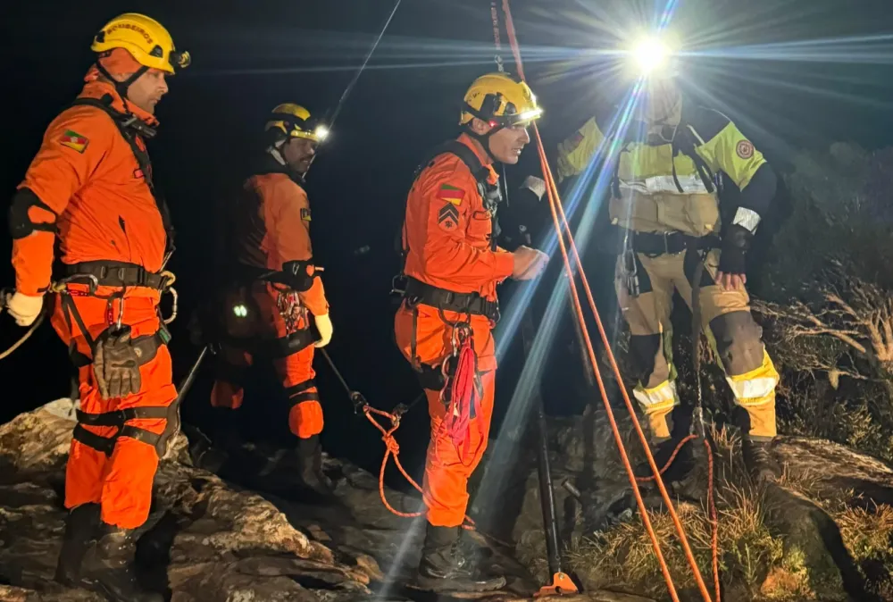 Menina de 11 anos morre após cair em cânion no Rio Grande do Sul