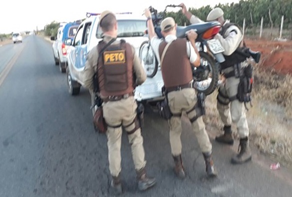 Polícia Militar de Livramento recupera duas motos roubadas e prende suspeito