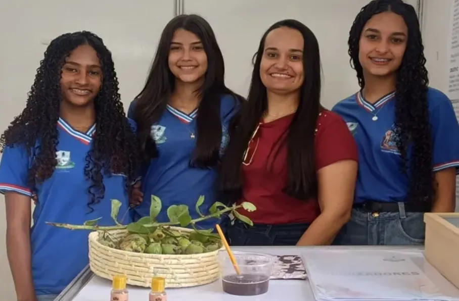 Estudantes da zona rural de Caetité são destaque em Tenda de Ciências do IFBA