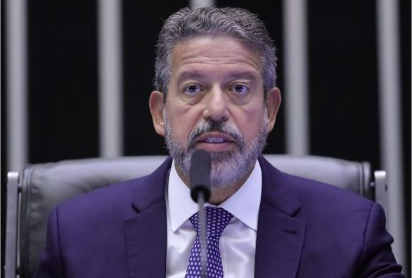 Câmara dos Deputados aprova mudanças na reforma do Ensino Médio