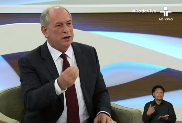 A pedido do governo, MP Militar abre apuração contra Ciro Gomes