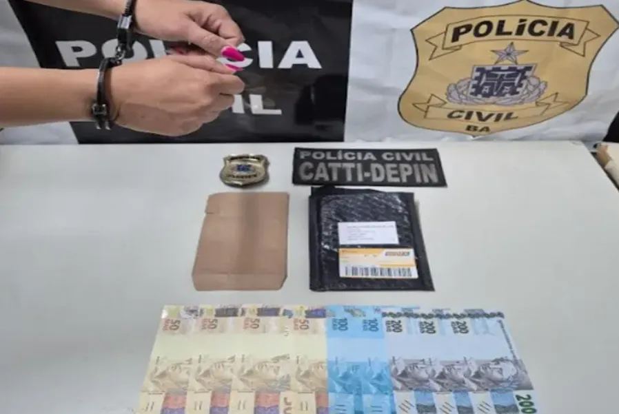 Mulher é presa em Guanambi com R$ 1 mil em cédulas falsas