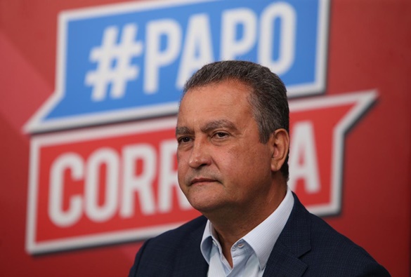 Governador Rui Costa confirma segunda onda da Covid-19 na Bahia e faz apelo aos jovens baianos