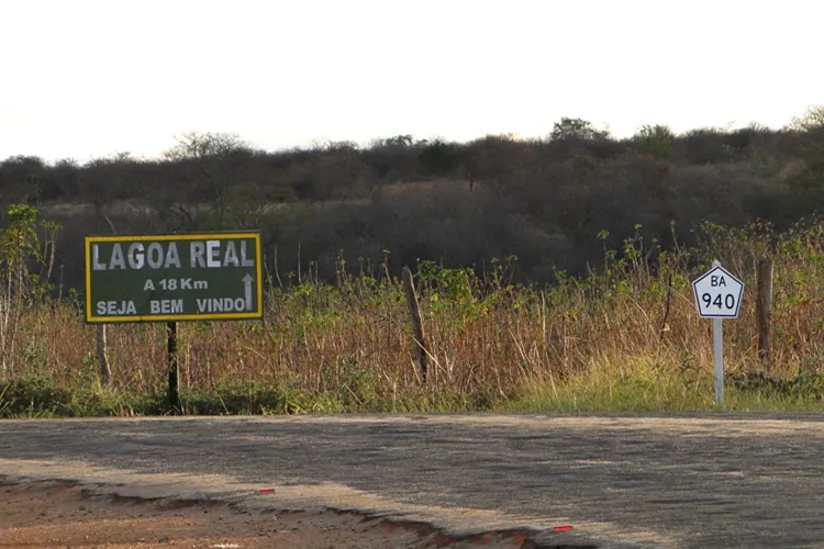 Lagoa Real: Após desobedecer ordem de parada da polícia, jovem tenta fuga, mas sofre acidente