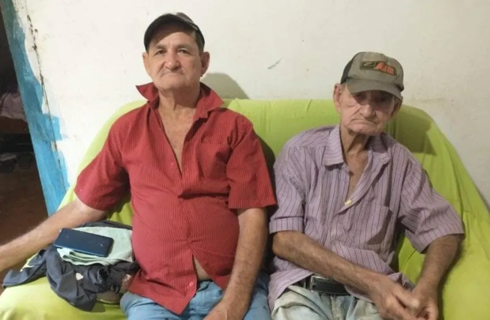 Irmãos idosos são encontrados mortos dentro de residência em Caturama