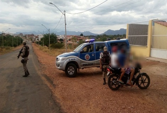 Dom Basílio: Polícia Militar intensifica patrulhamento ostensivo e abordagens