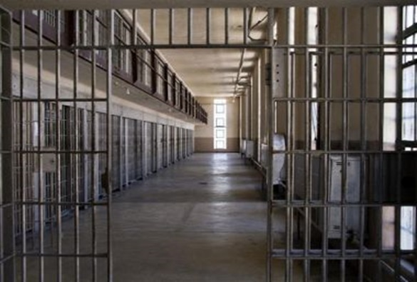 Bahia tem menor taxa de presos por habitante e 2 defensores para cada 500 detentos