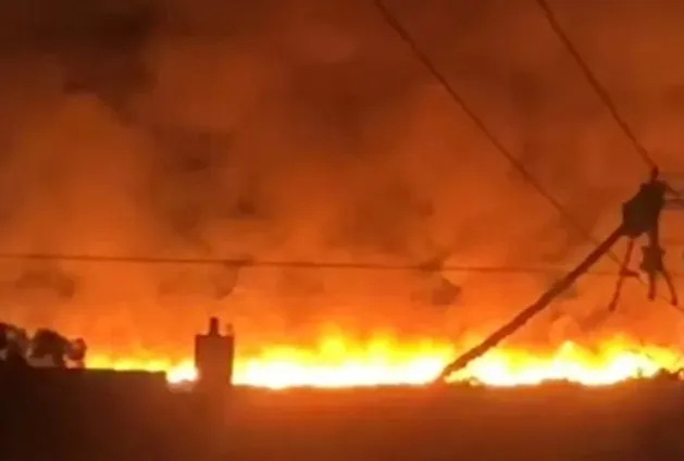 Incêndio atinge área de vegetação em Caetité; idosos buscam atendimento por desconforto respiratório