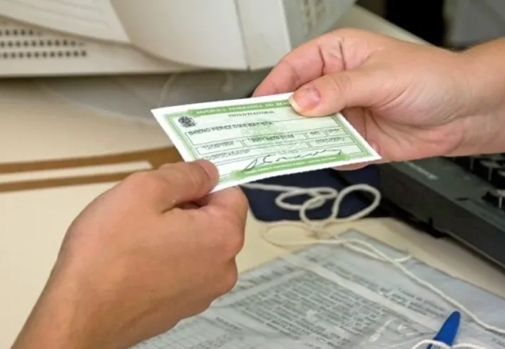 Mais de 260 mil baianos podem ter o título de eleitor cancelado