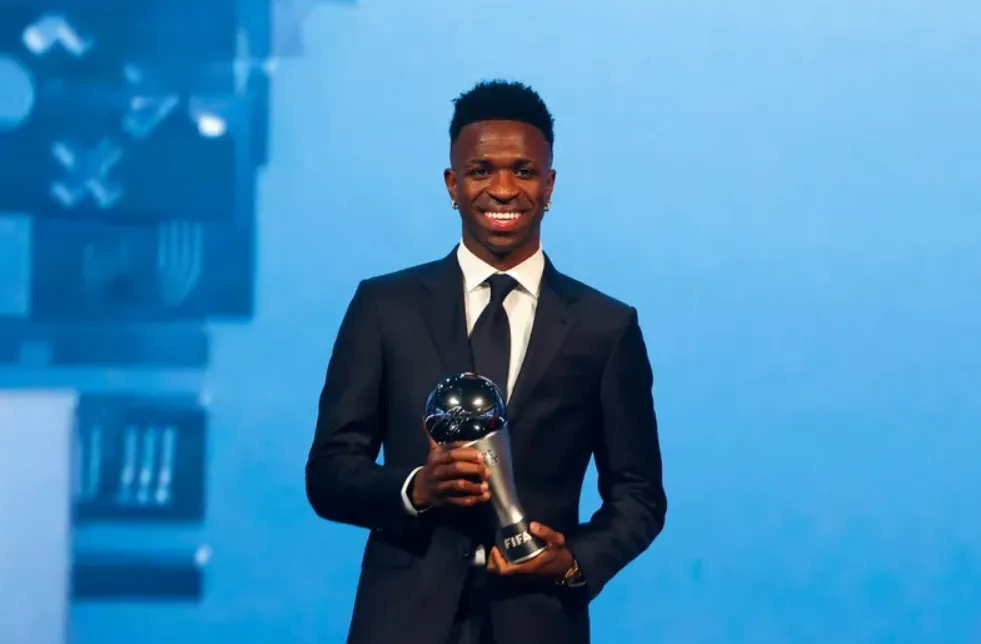 Vinícius Jr. é eleito o melhor jogador do mundo