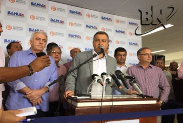 Rui nega intenção eleitoral com unidades de saúde e cita 'especialista' em festa