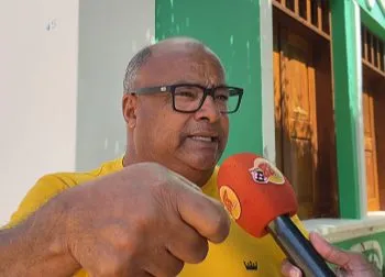 João de Ogum fala sobre projeto que proíbe taxa de religação da Embasa em Livramento