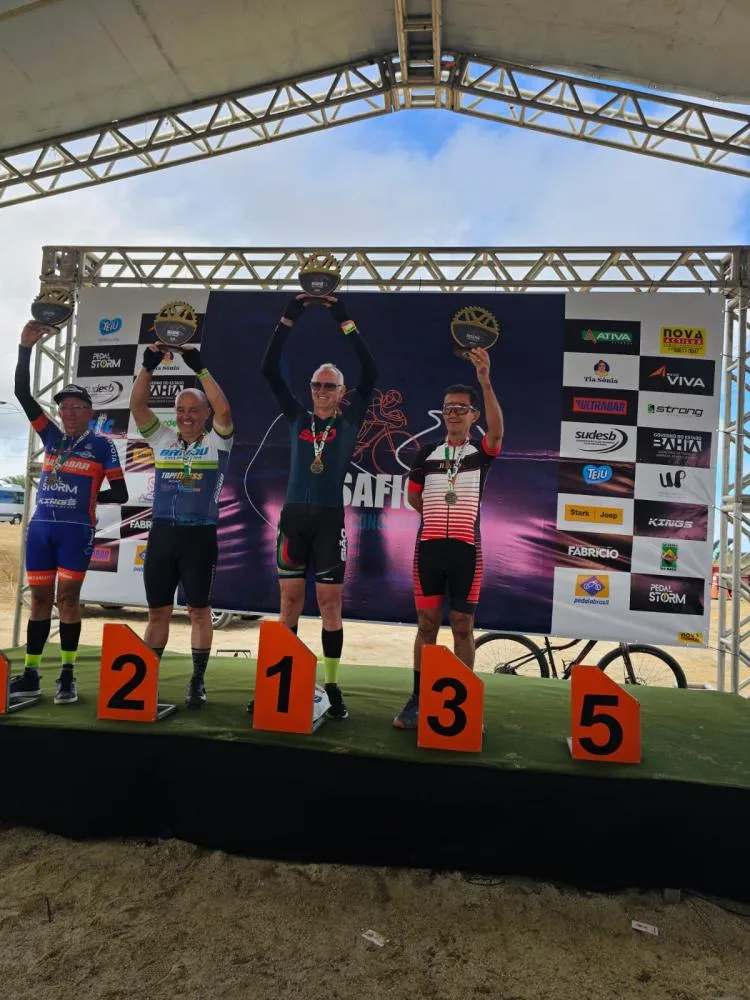 Ciclistas de Livramento, Dom Basílio e Rio De Contas participam do Terceiro Desafio Itambé-Conquista