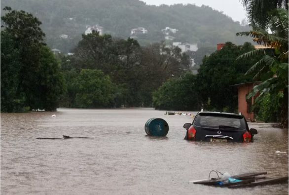 Sobe para 13 o número de mortos em temporal no Rio Grande do Sul