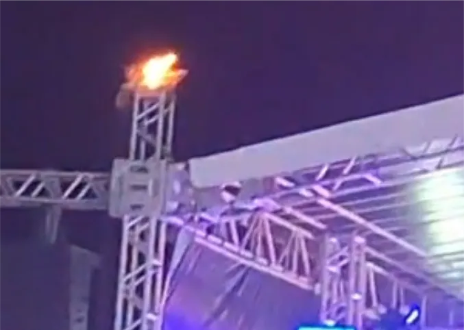 Equipe técnica evita princípio de incêndio durante show de Solange Almeida em Livramento