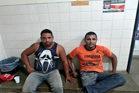 Aracatuenses são presos em Tanhaçu acusados de estelionato