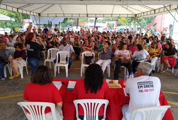 Professores da Uneb, Uesb e Uesfs decidem encerrar greve 