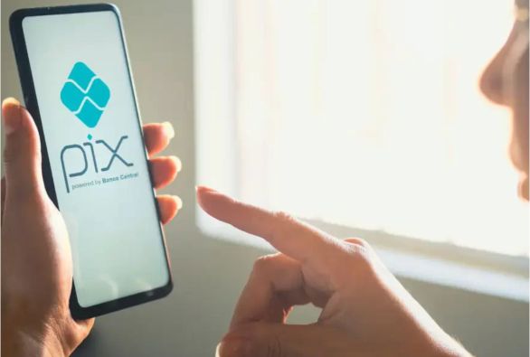 Mulher cai no golpe do Pix Premiado em Brumado