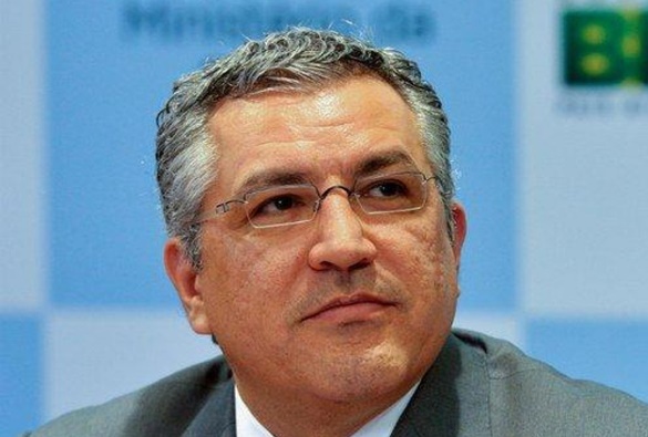 Governo decide antecipar R$10 bilhões aos estados e municípios