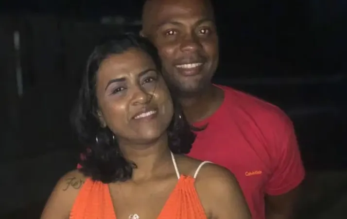 Homem mata esposa com golpes de marreta na Bahia