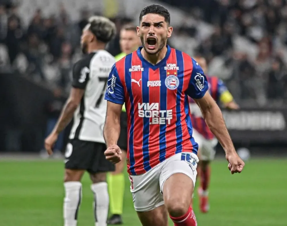 Bahia supera Corinthians fora de casa e segue no G-4 do Brasileirão