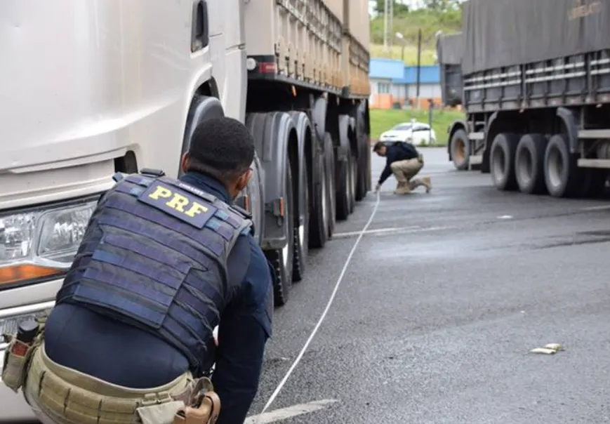 Operação Carga Pesada detecta mais de meia tonelada em excesso na Bahia
