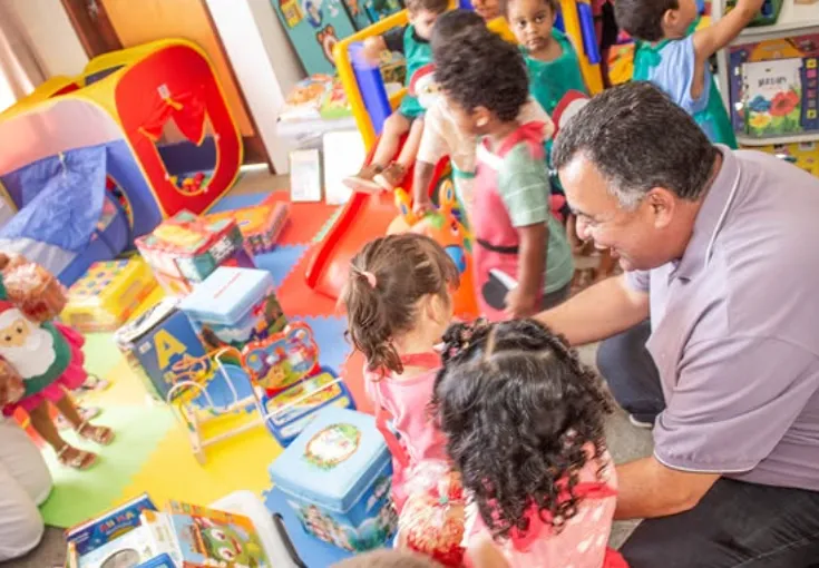 Livramento recebe materiais para Salas Especiais de Estimulação Neuro Educacional