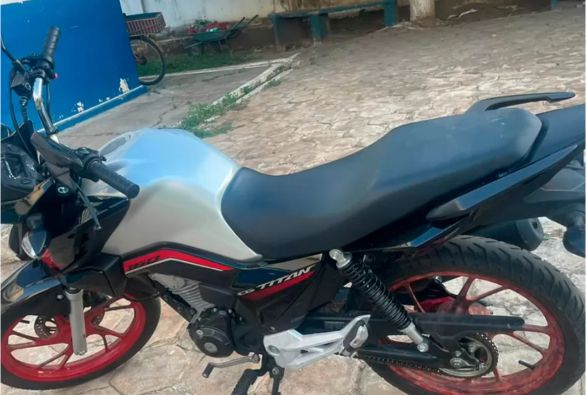 Moto furtada em São Paulo é encontrada em Livramento após rastreio