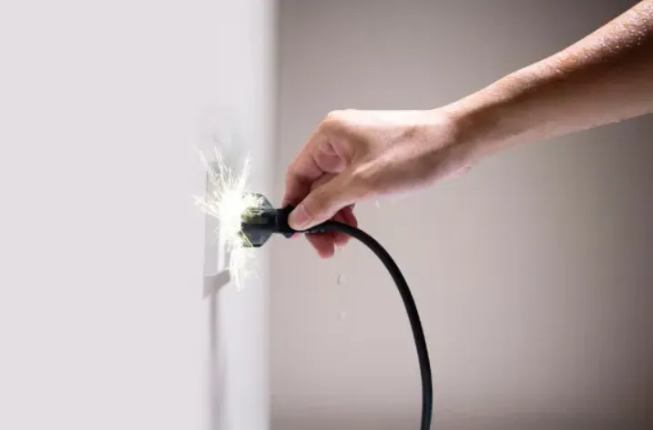 Mortes por choques elétricos aumentam no Brasil