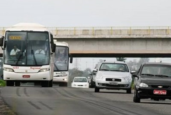Bahia atinge 394 municípios com transporte suspenso 