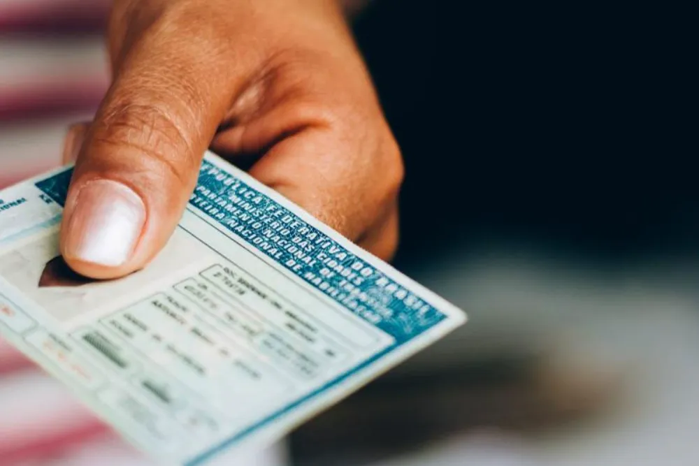 Governo da Bahia sanciona lei que garante CNH gratuita para estudantes e pessoas de baixa renda