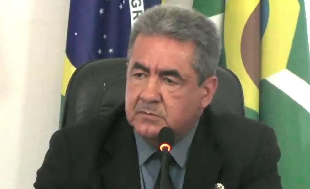 Em sessão na Câmara, Cidão Aracatu cobra ação direta do Governo do Estado sobre problemas da Embasa