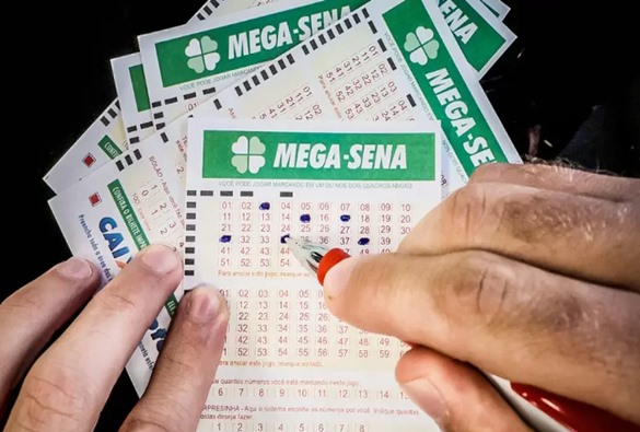 Mega-Sena: prêmio acumula novamente e deve pagar R$ 130 milhões